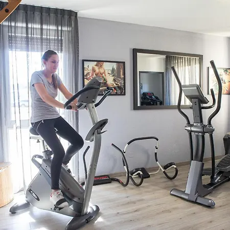 Park Wilson Airport Apartmanhotel