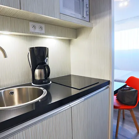 Aparthotel Park Wilson Airport 3*