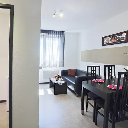 Park Wilson Airport Коломье