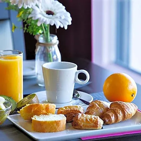 Park Wilson Airport Lejlighedshotel 3*