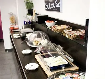 Park Wilson Airport 3* Коломье