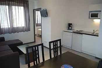 Park Wilson Airport Apartahotel 3*