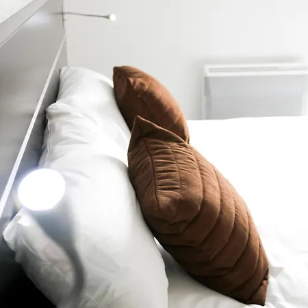 Aparthotel Park Wilson Airport 3*