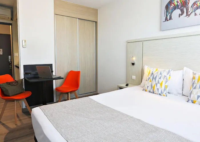 Апарт-отель Park Wilson Airport Коломье