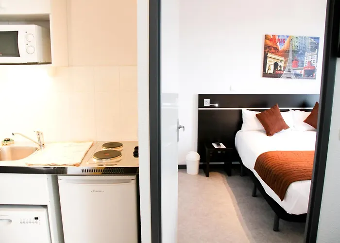 Park Wilson Airport 3* كولومييه